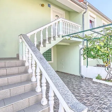 Marin Posesi Apartament Medulin